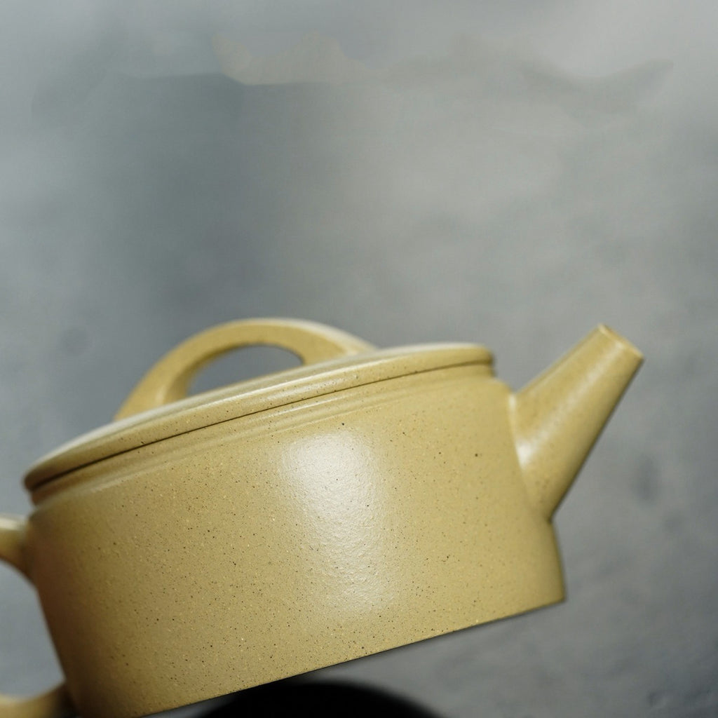 Ben Lü Ni Hanwa Teapot